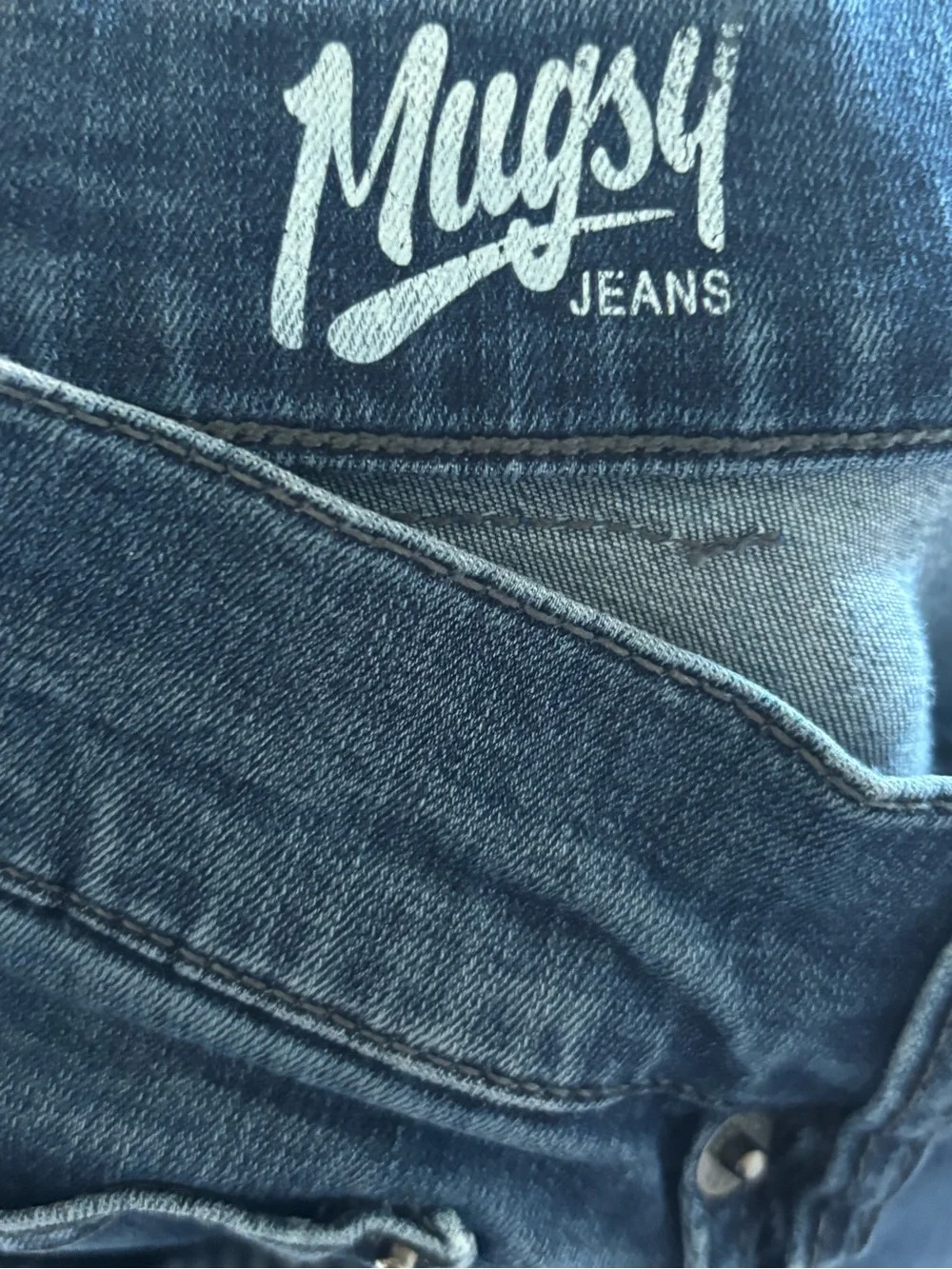Mugsy Men's Slim Straight 36x30 Jeans in Dark Blue Wash